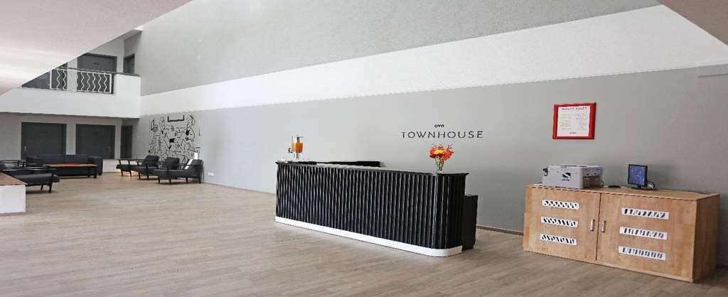 Oyo Townhouse 027 Sector 15 Gurgaon Hotel Faciliteter billede