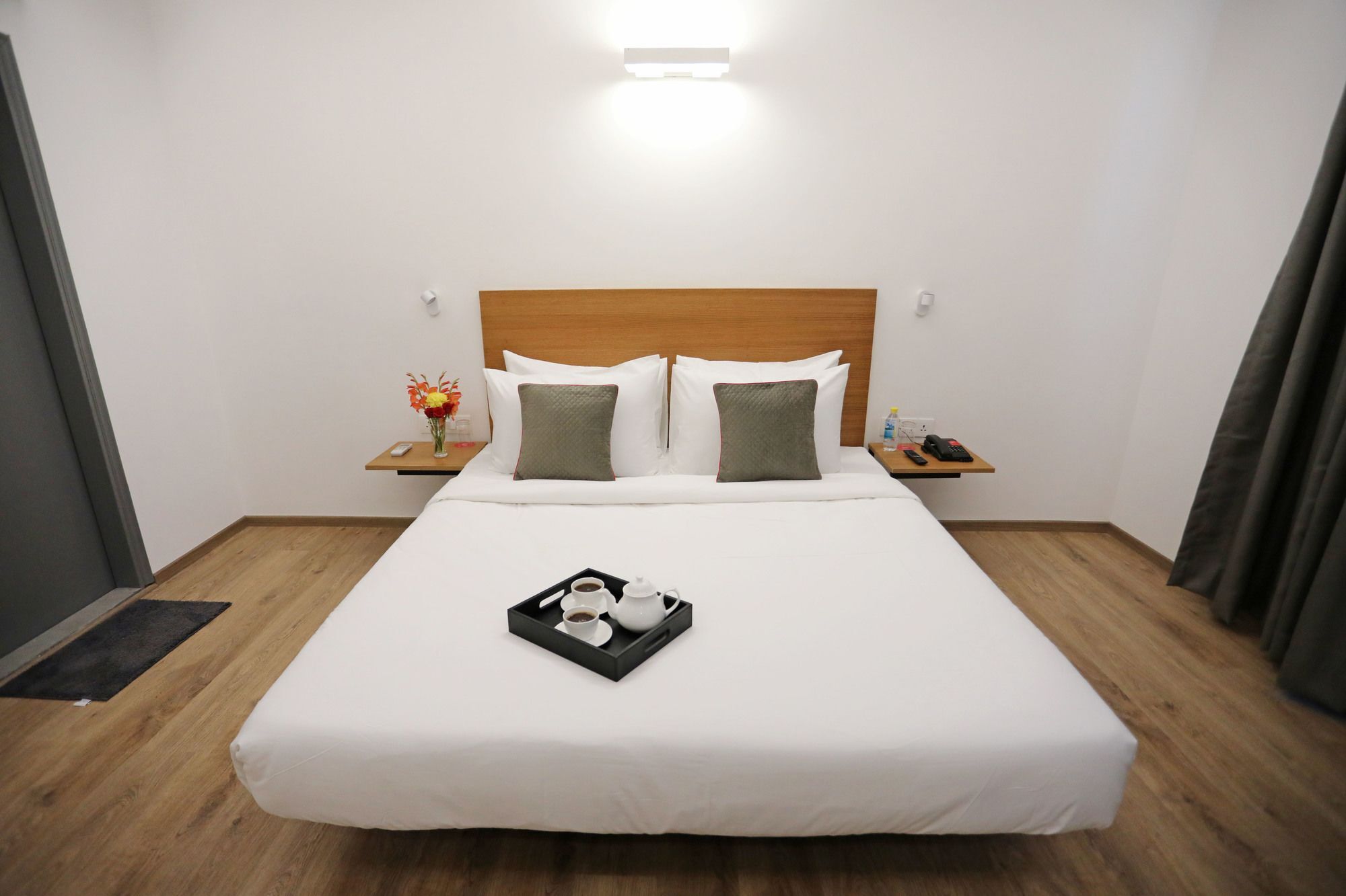 Oyo Townhouse 027 Sector 15 Gurgaon Hotel Eksteriør billede