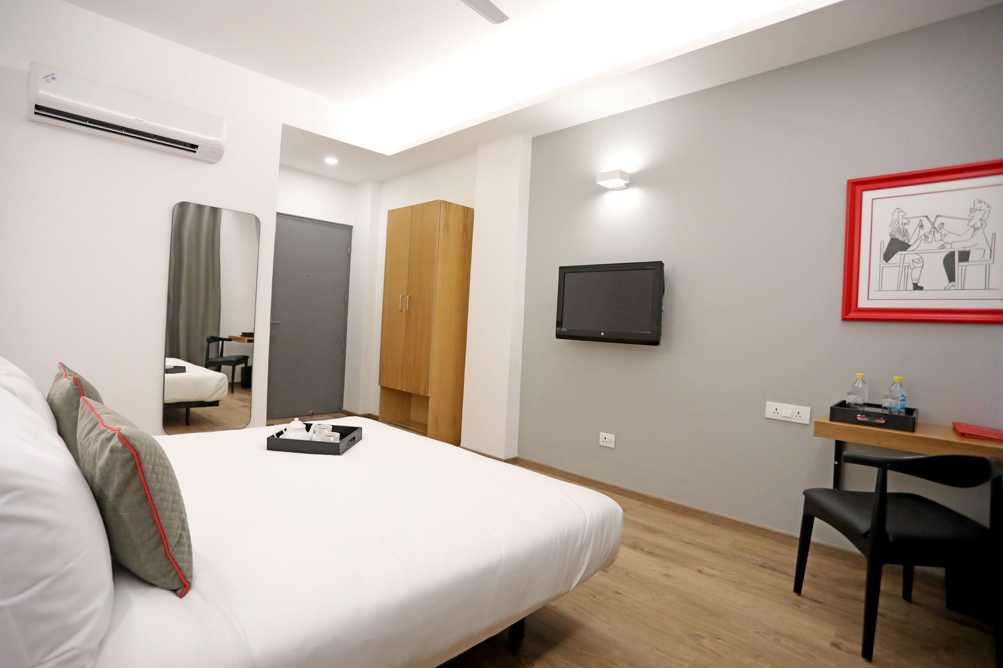 Oyo Townhouse 027 Sector 15 Gurgaon Hotel Eksteriør billede